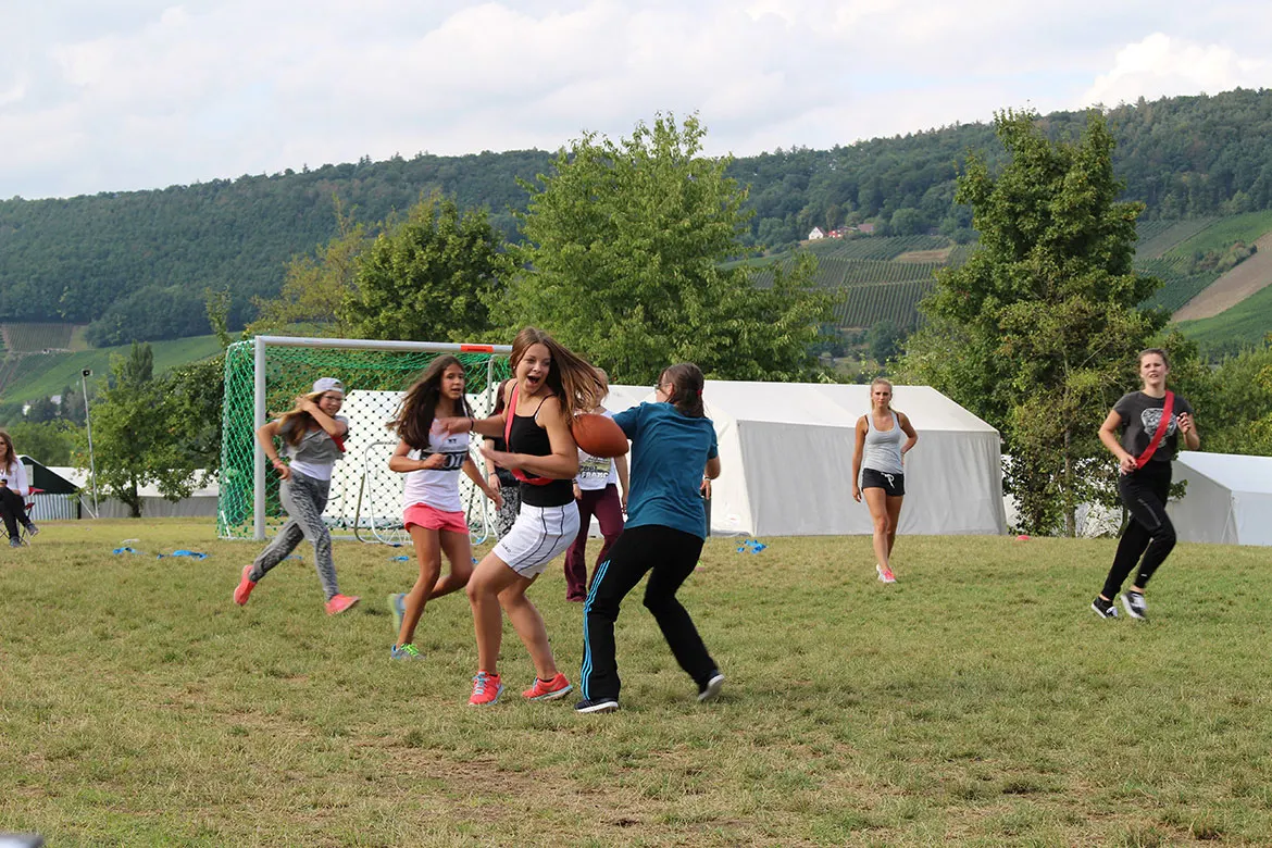 Rugby auf der Zeltwiese